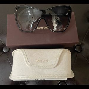 Tom Ford Ekaterina women’s sunglasses